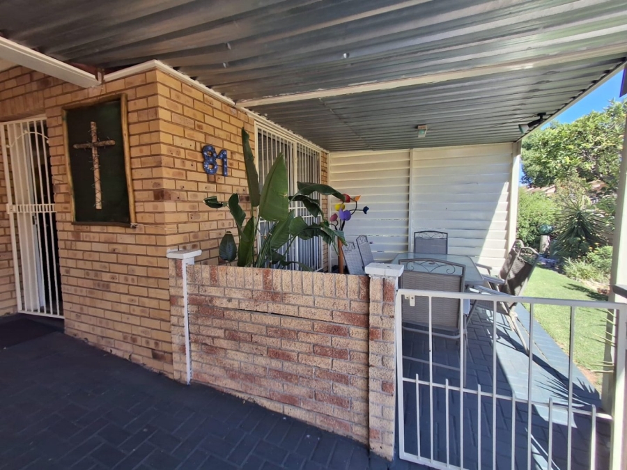 2 Bedroom Property for Sale in Fleurdal Free State